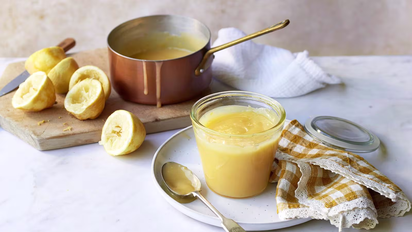 Deliciously Tangy Lemon Curd Recipe by Mary Berry: A Must-Try Delight!