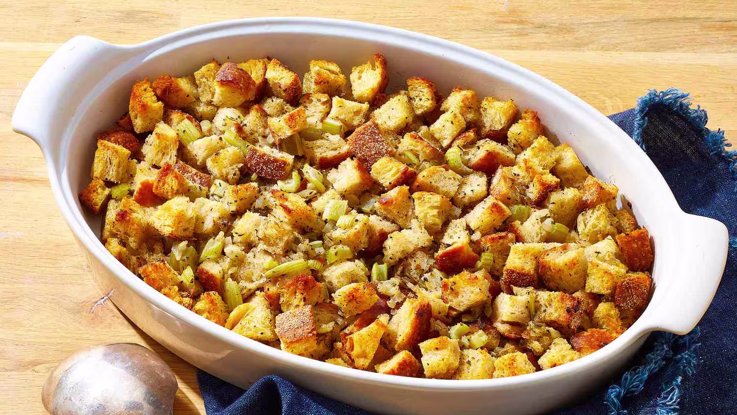 Deliciously Easy Breadcrumb Stuffing Recipe for Your Holiday Feast