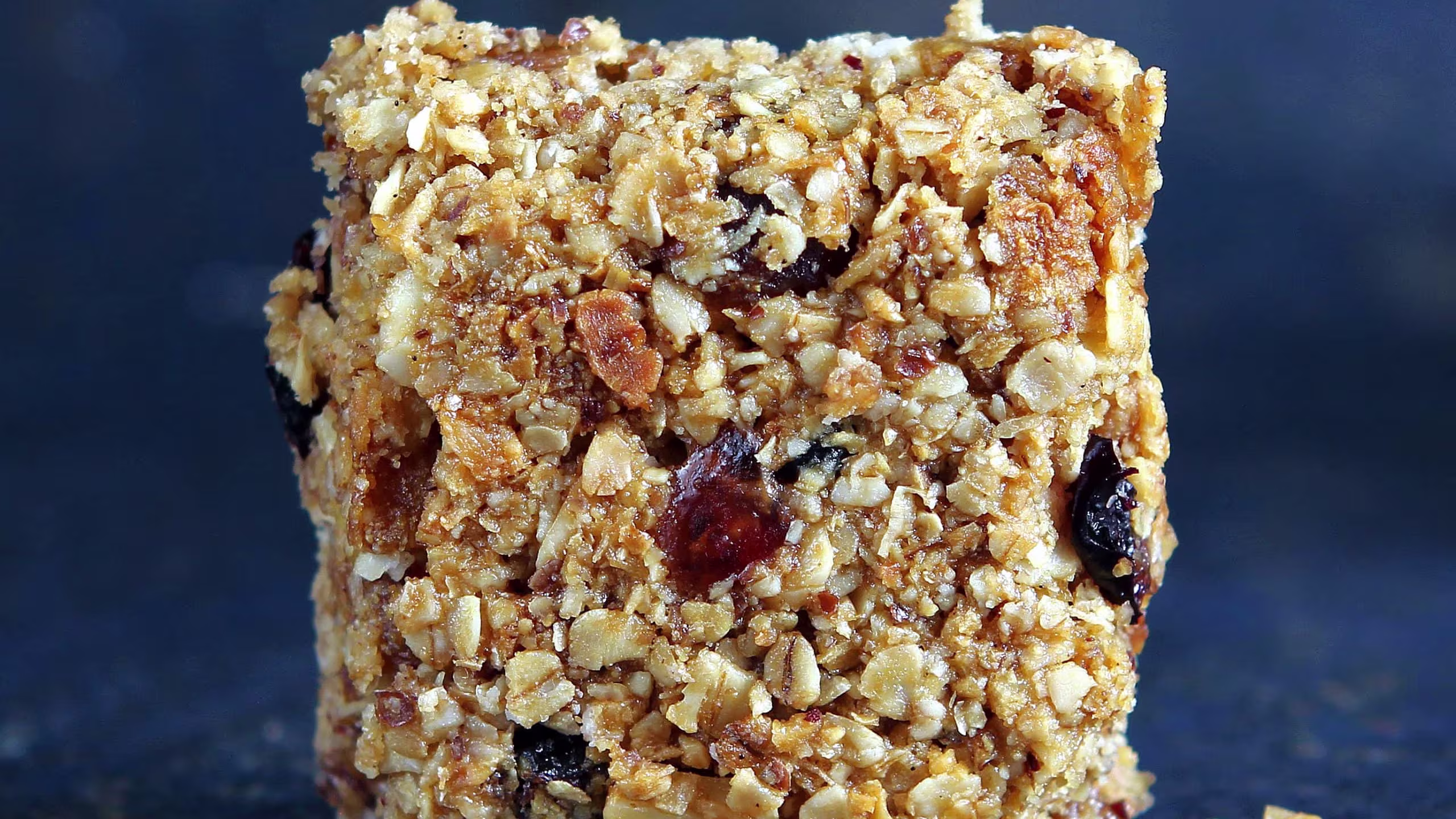 Deliciously Chewy Gluten Free Flapjack Recipe – Perfect for Snacking!