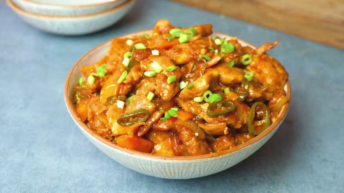 Dietary Considerations of garlic chilli chicken recipe