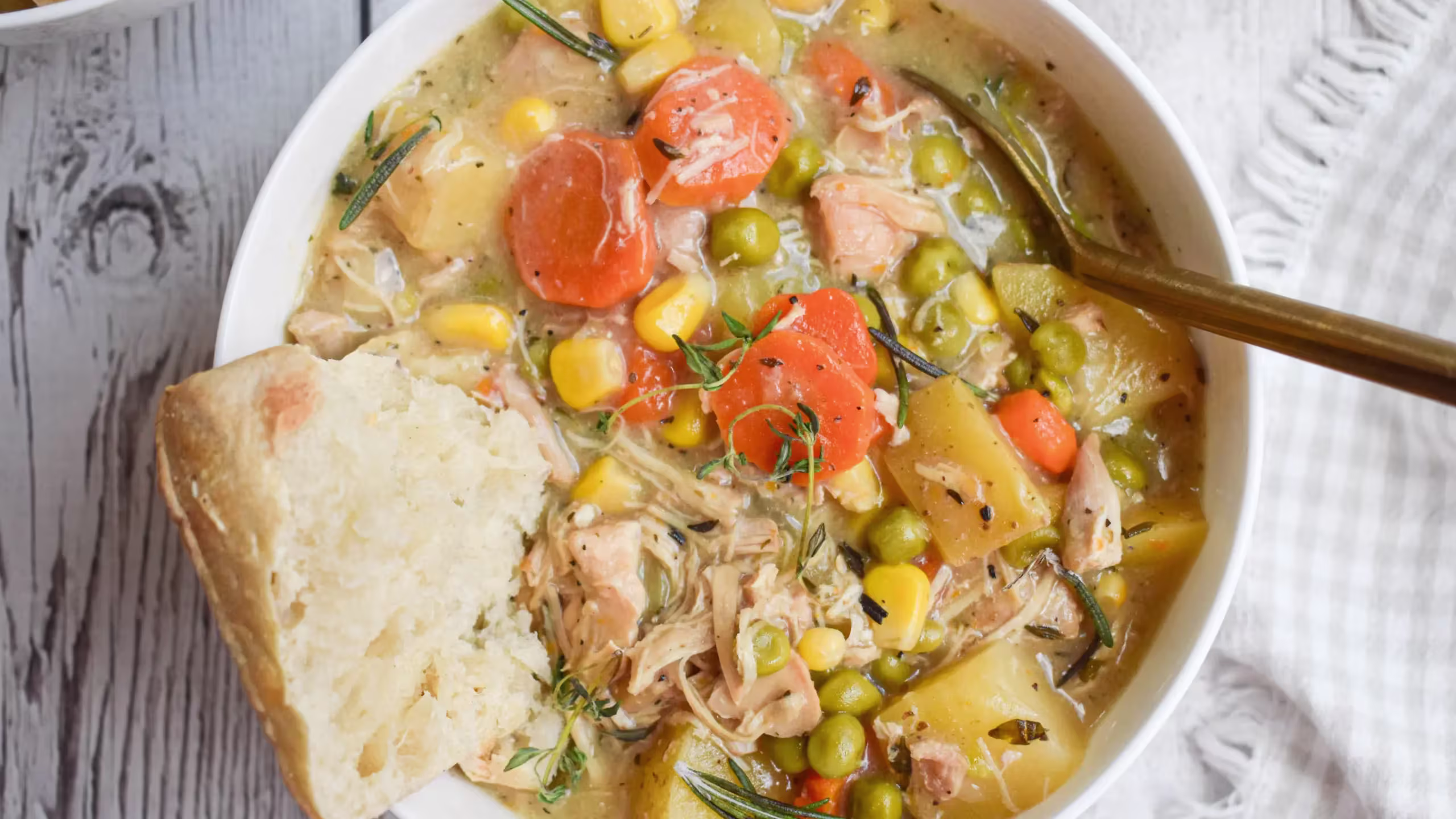 Deliciously Easy Gluten Free Slow Cooker Recipes for Busy Weeknights