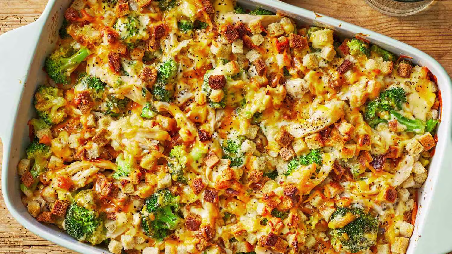 Delicious and Easy Chicken and Broccoli Bake Recipe for a Family-Friendly Meal