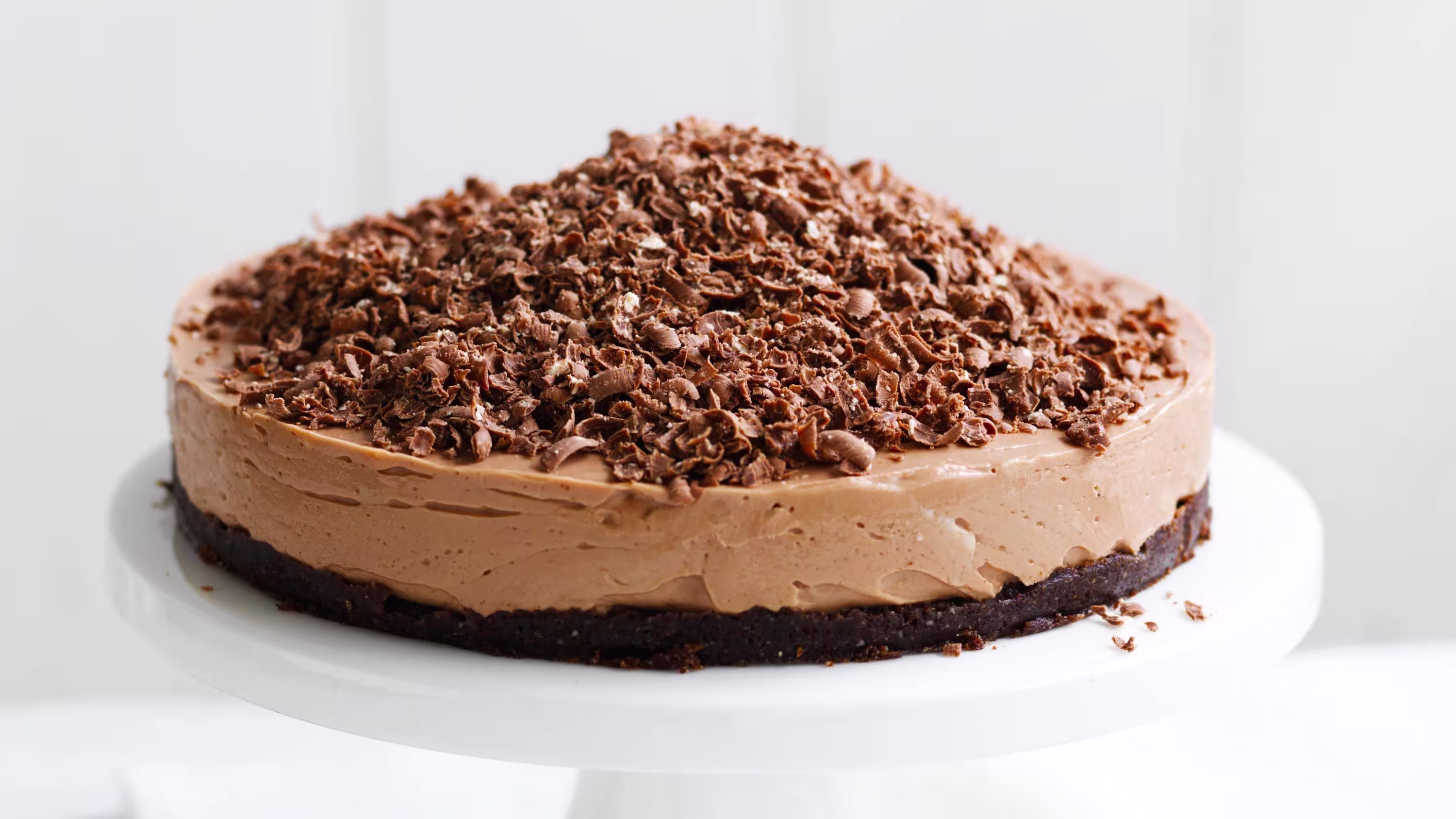 Indulge in Decadence: The Ultimate Toblerone Cheesecake Recipe