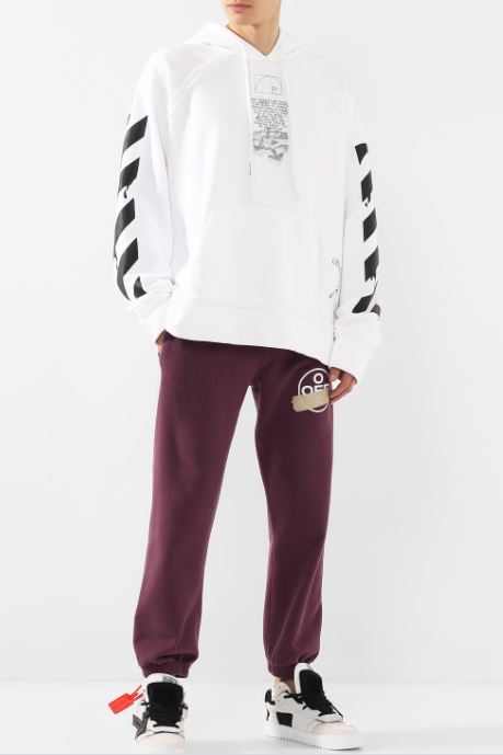Худи Off-White, 35900 P. (tsum.ru)