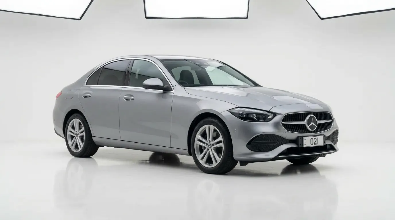 2025 Mercedes-Benz C300