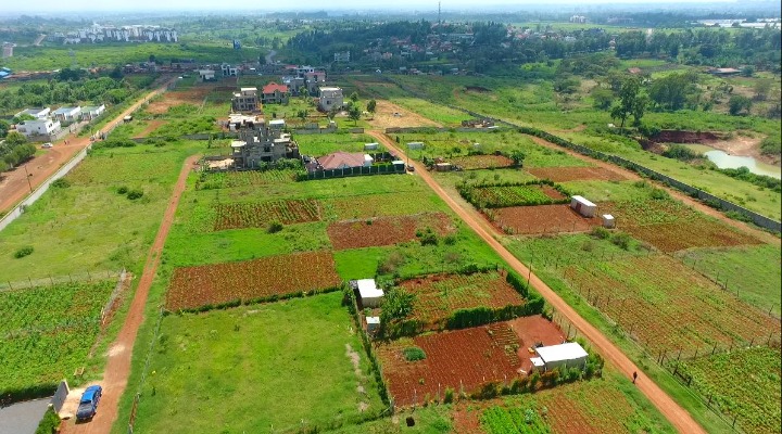 Legacy Ridges Annexe- 1/4 Acre