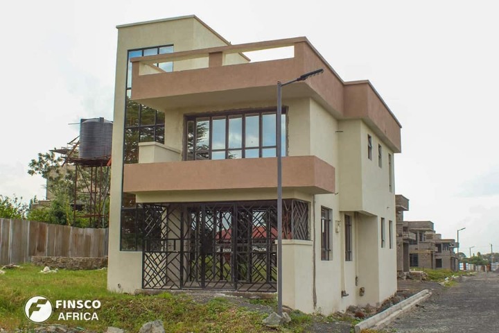 4 bedroom maisonettes for sale in Ruai