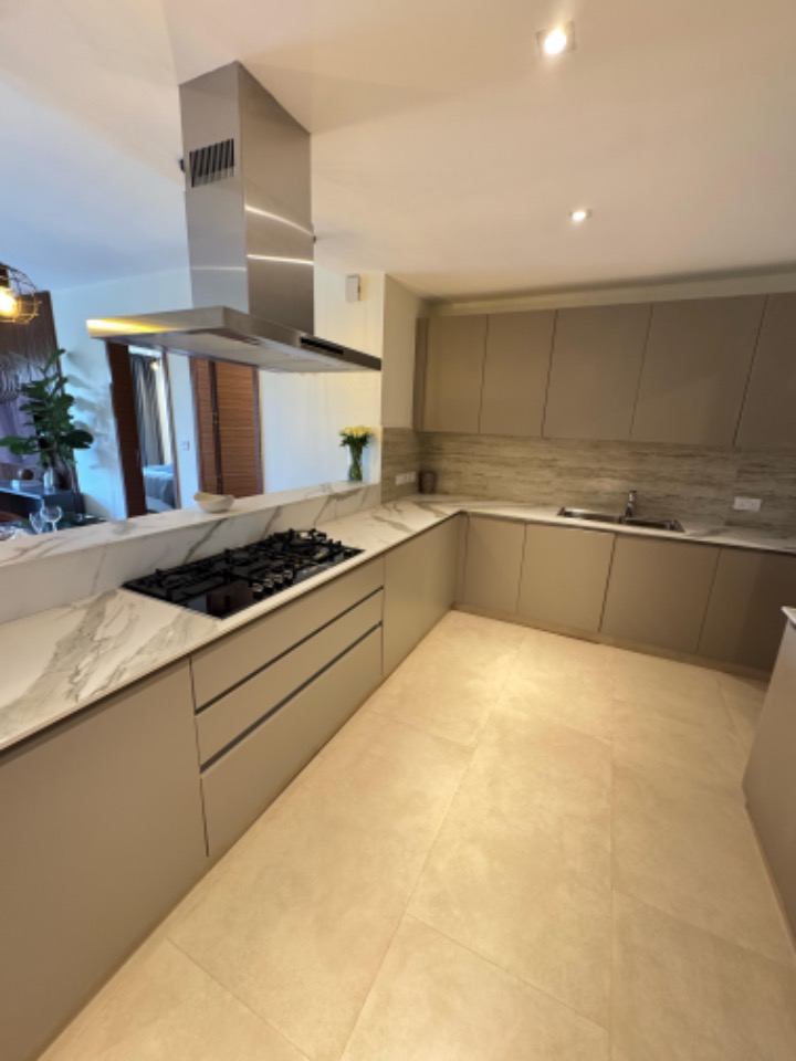 1,2&3 bedroom for sale in Riverside.