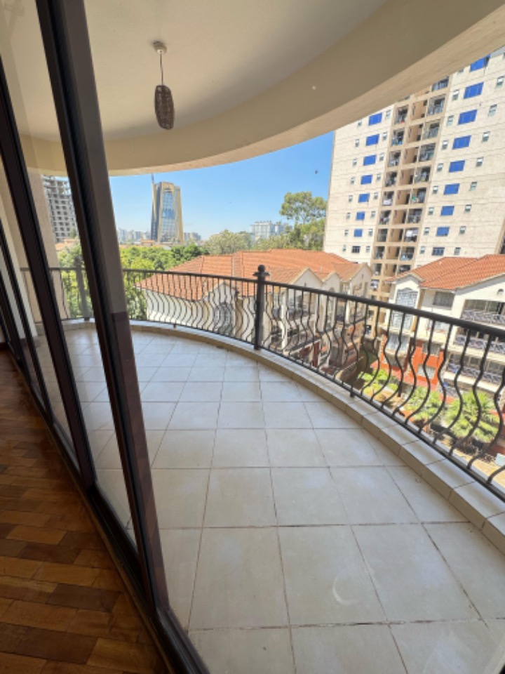 2 bedroom all ensuite for rent in Kileleshwa.