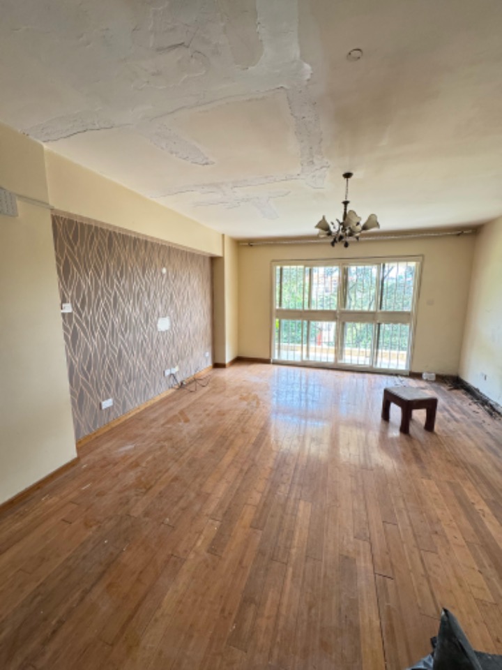 4 bedroom all en-suite plus dsq for rent/sale in Kilimani.
