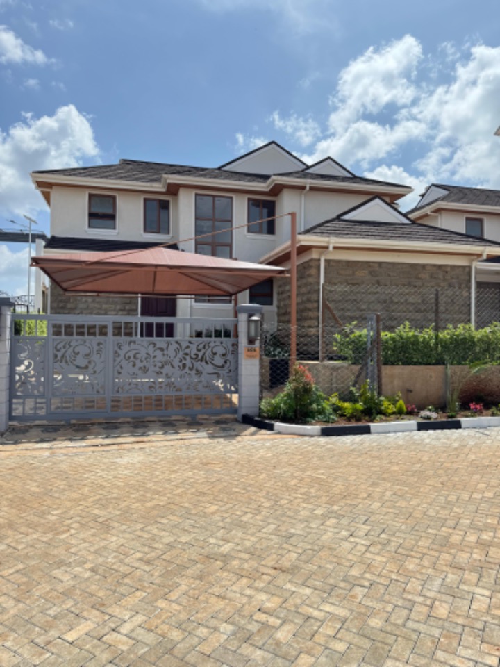 4 bedroom all en-suite for sale in Migaa golf course.