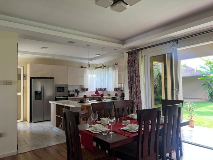 4 bedroom house for sale in Runda paradise -63m