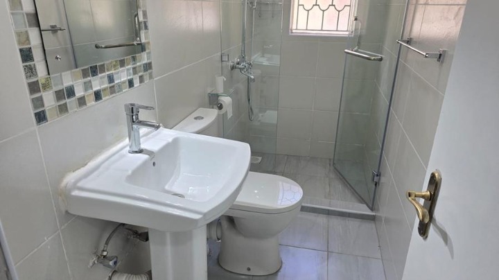 2 bedroom  house for rent with ensuite  Runda 