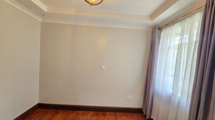 2 bedroom  house for rent with ensuite  Runda 