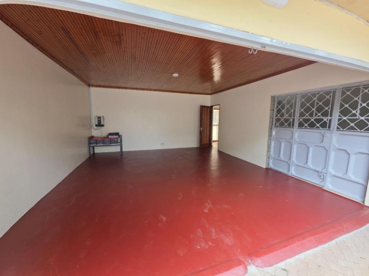 4 bedroom  house with ensuite  Runda Evergreen 