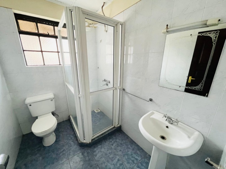 3 Bedroom Plus DSQ Apartment To Let