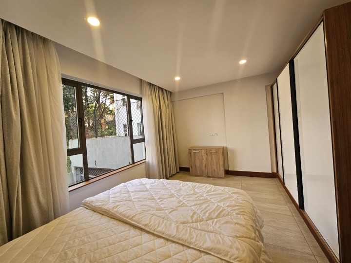 Furnished 2-bedroom apartment