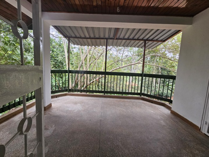 3-Bedroom Bungalow for Rent in Kyuna