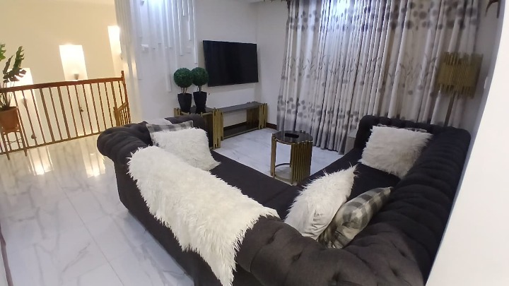 Ultra-Modern 4-Bedroom All-En-Suite Duplex with DSQ for Rent