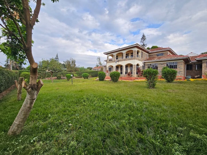 Elegant  5  Bedroom House for Rent