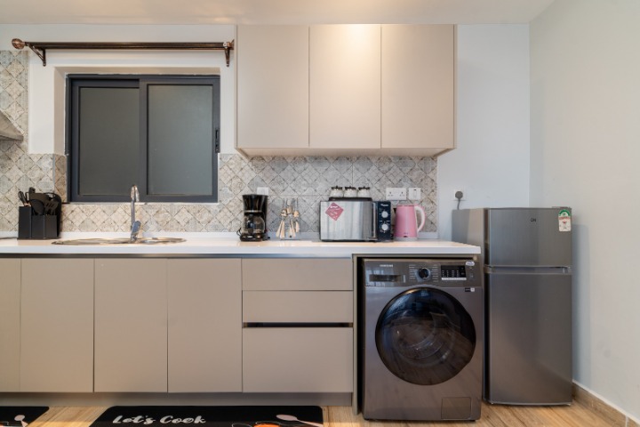Furnished 1-Bedroom Apartment for Rent