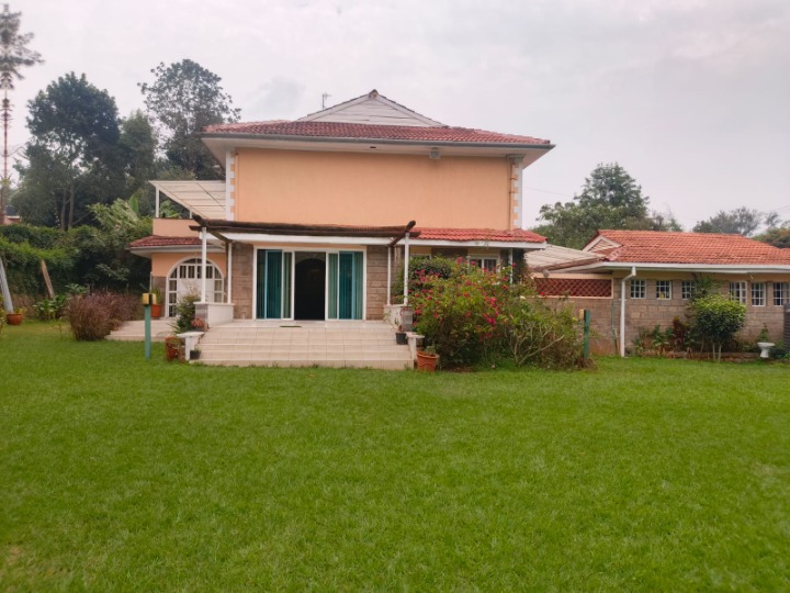 4-Bedroom Standalone House + DSQ  for Rent