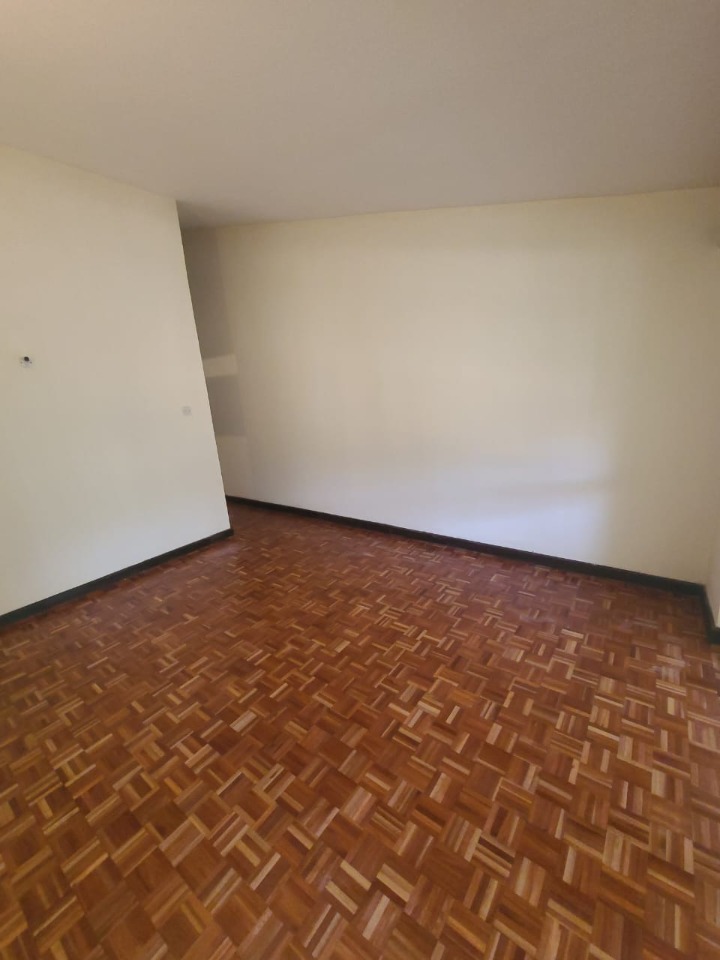4 Bedroom Townhouse with DSQ for Rent