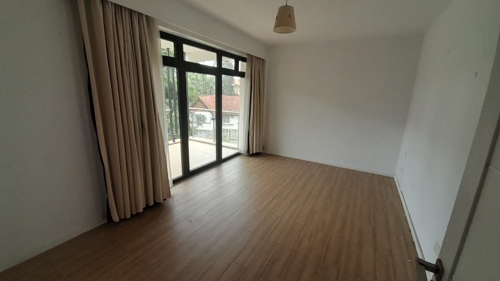 2 bedroom unfurnished apartment for Rent