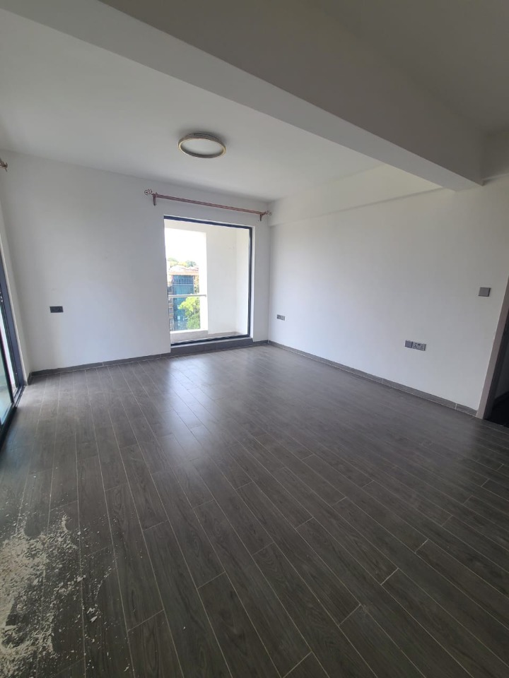 3-Bedroom Apartment with DSQ for Rent