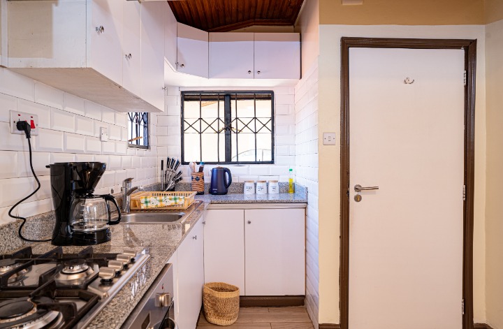 Fully Furnished 2-Bedroom for Rent