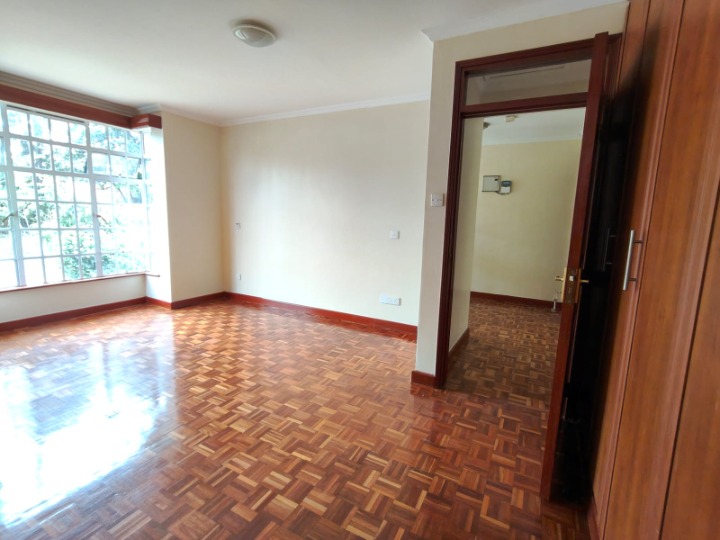 4 Bedroom Townhouse for Rent