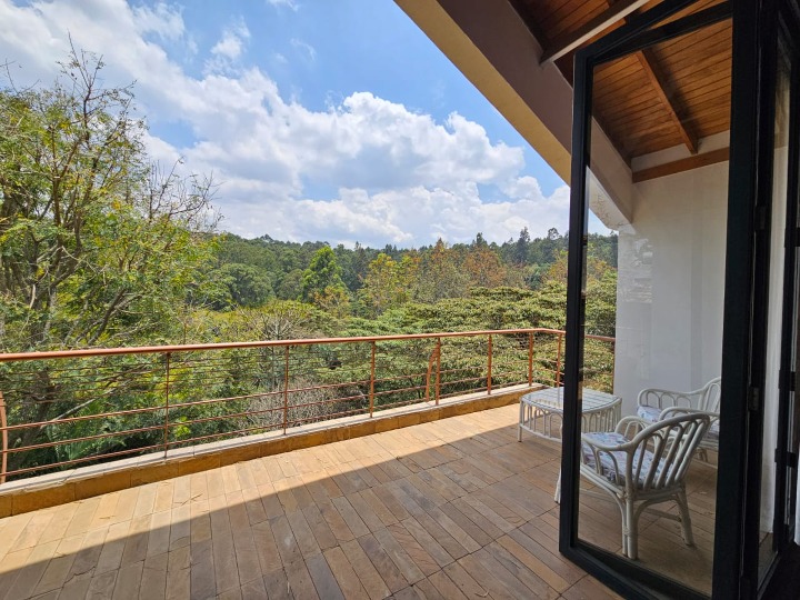 Furnished 2-Bedroom Apartment To Let