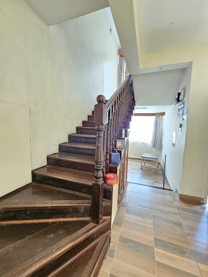 4 Bedroom Townhouse for Sale