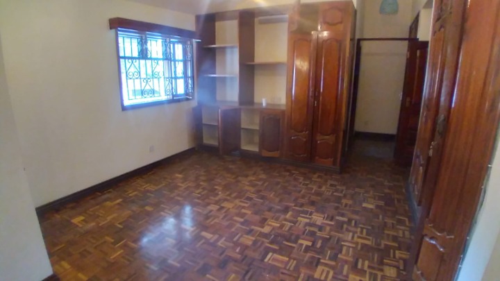 5 Bedroom House for Rent
