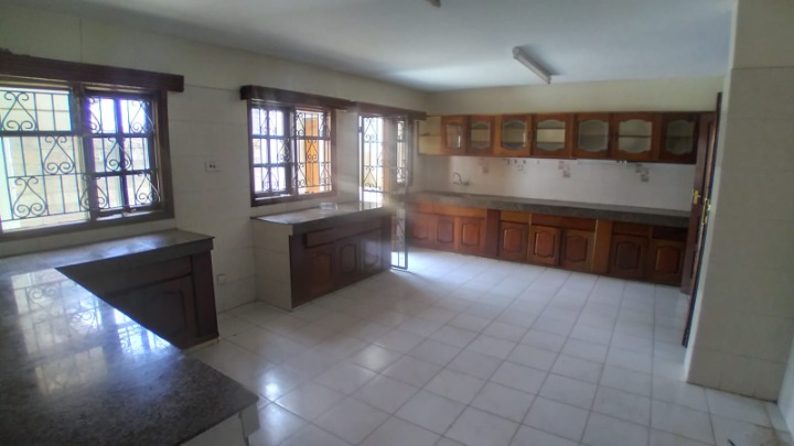 5 Bedroom House for Rent