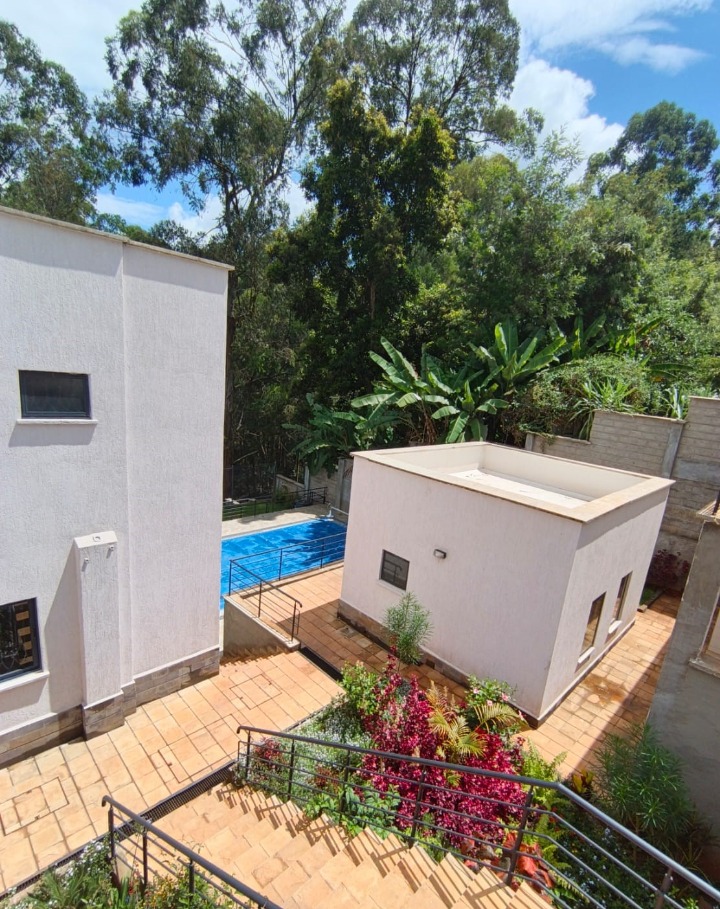 5 Bedroom All Ensuite Home for Rent