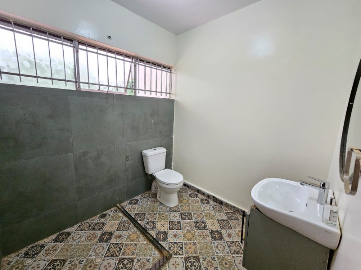 4 Bedroom Townhouse for Rent