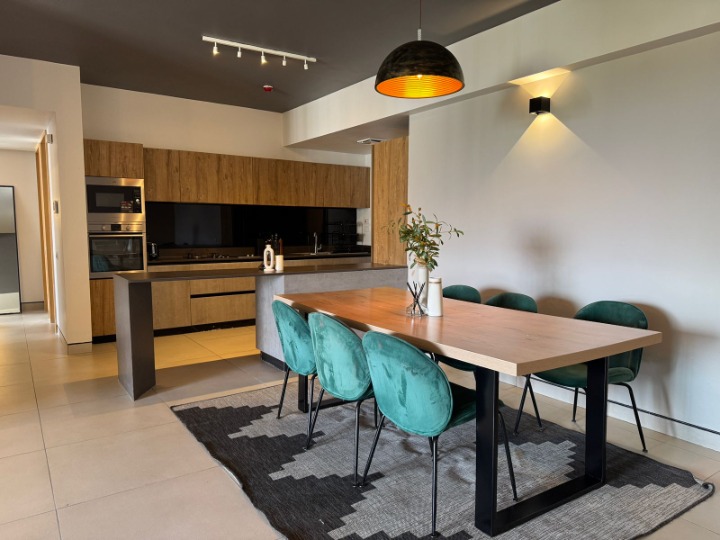 2-Bedroom Fully Furnished Apartment for Rent