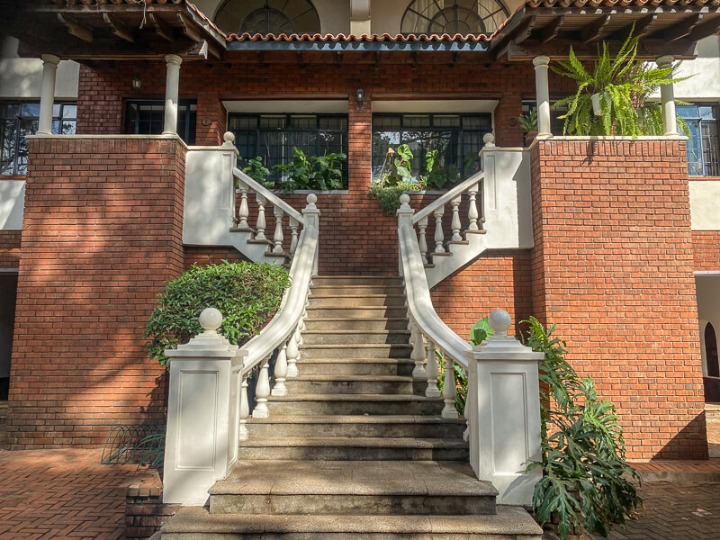 4 Bedroom Furnished Apartment for Rent