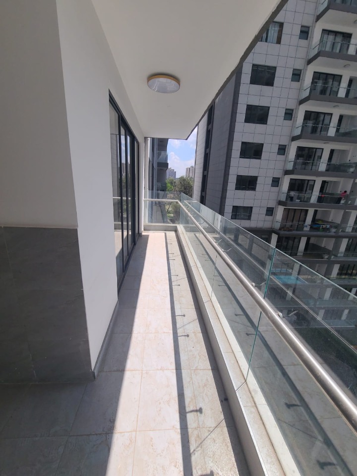 3-bedroom apartment with DSQ for Rent