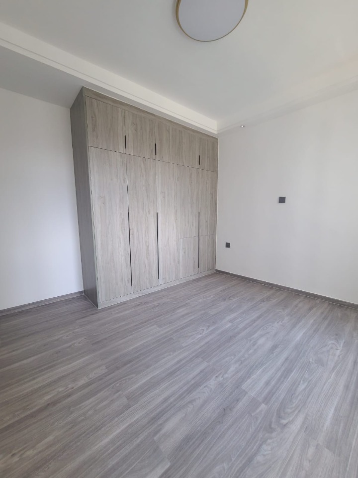 3-bedroom apartment with DSQ for Rent