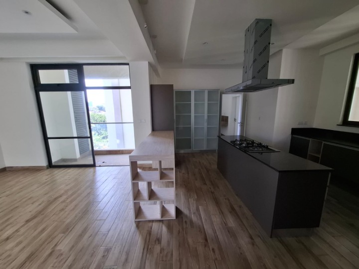 4 Bedroom Luxury Apartments for Rent