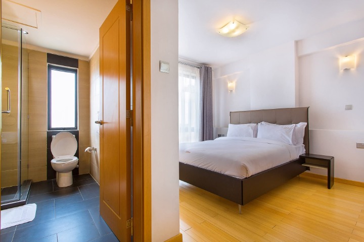 Modern 2-Bedroom Furnished Apartment for Rent