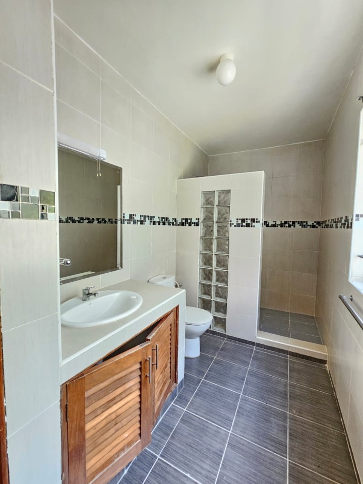 3 Bedroom Apartment (Unfurnished) + DSQ Rent