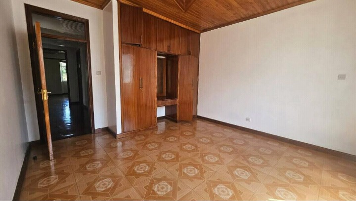 3-Bedroom House to Let in Runda