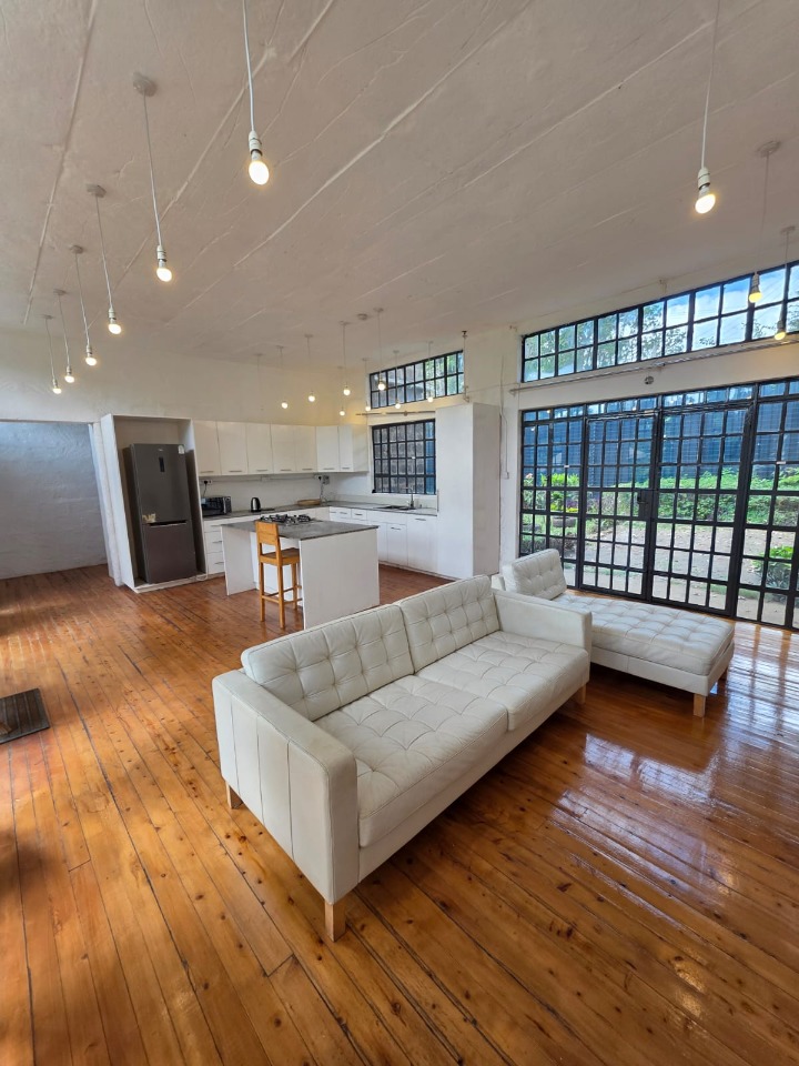 Beautiful fully furnished 3-bedroom bungalow on 0.5 acres along Garden Estate Court Road