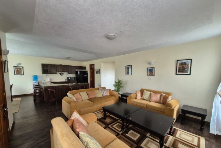 5-Bedroom + DSQ Furnished House for Rent - Runda