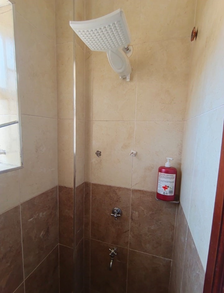 Runda | 1-Bedroom Furnished Guest Wing for Rent