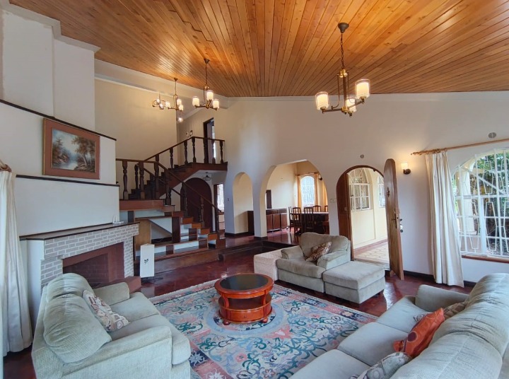 To Let: Furnished 3-Bedroom House + DSQ – Runda