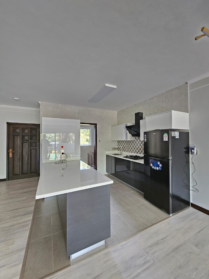 2-Bedroom Unfurnished Apartment for Rent – Riverside